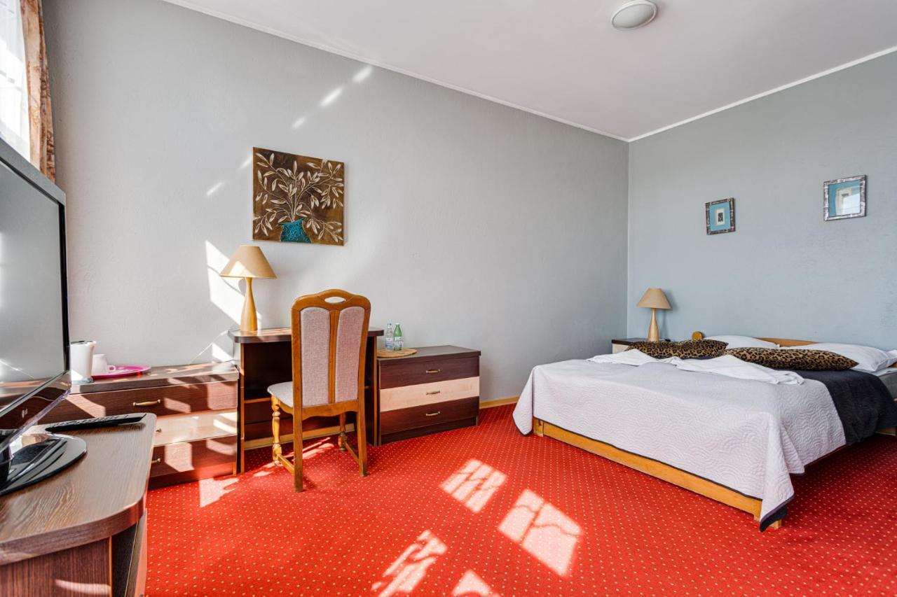 Hotel Sowa แอลบลอง ภายนอก รูปภาพ