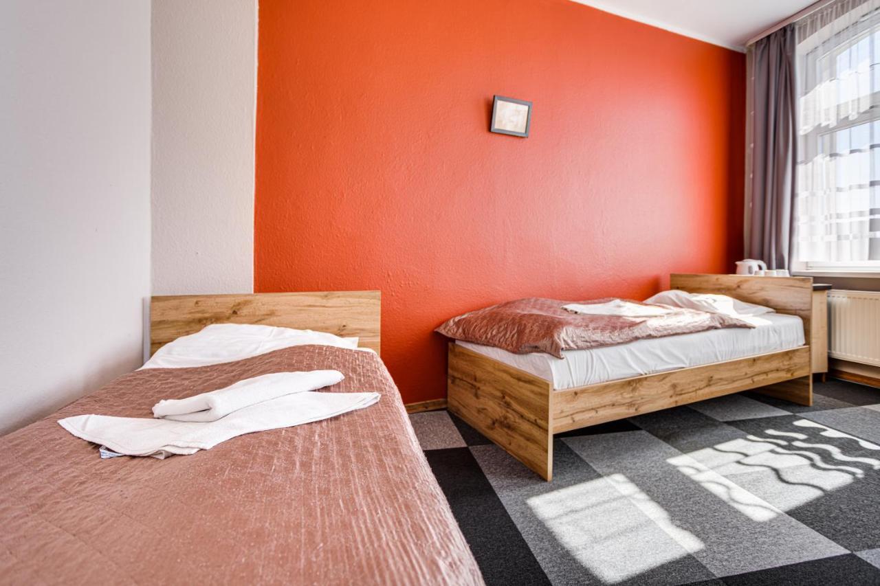 Hotel Sowa แอลบลอง ภายนอก รูปภาพ