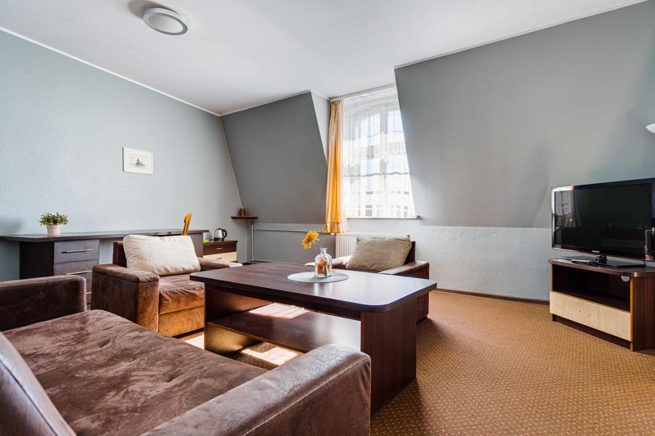 Hotel Sowa แอลบลอง ภายนอก รูปภาพ